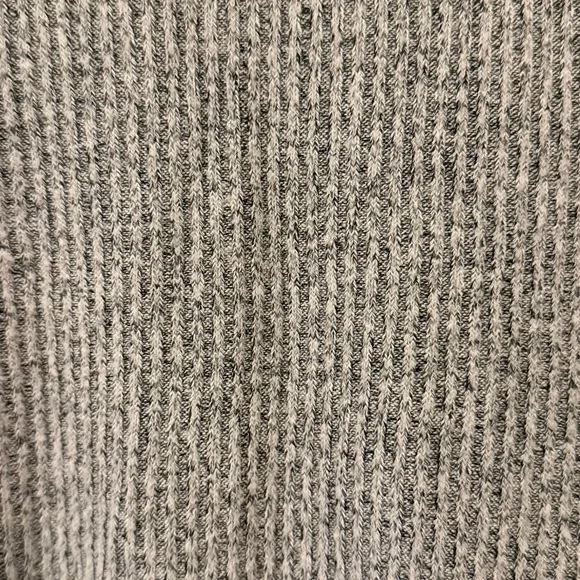 Garage Gray Cropped Ribbed Knit Sweater - Picture 3 of 5